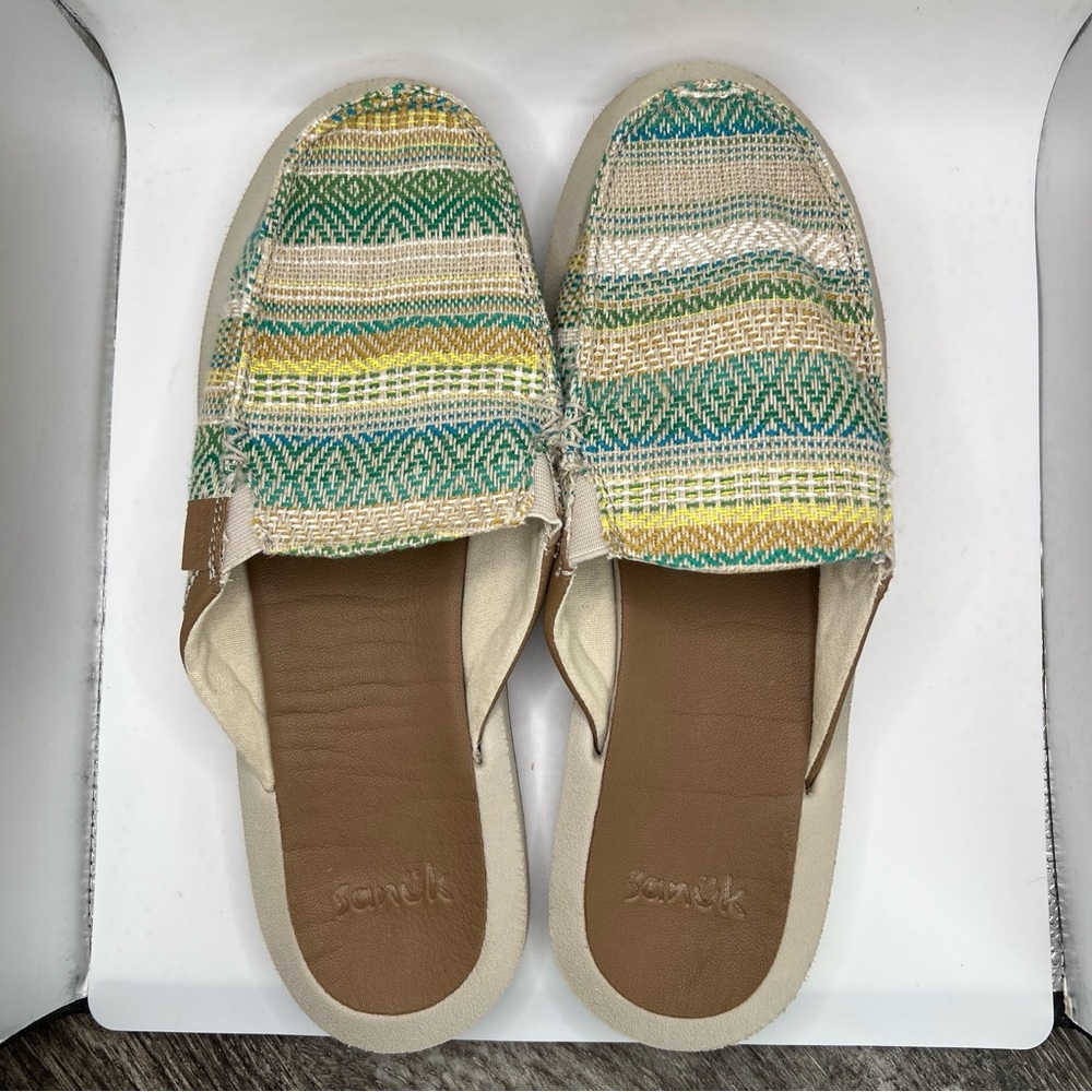 Women’s Sanuk Slip-On Shoes Size 10